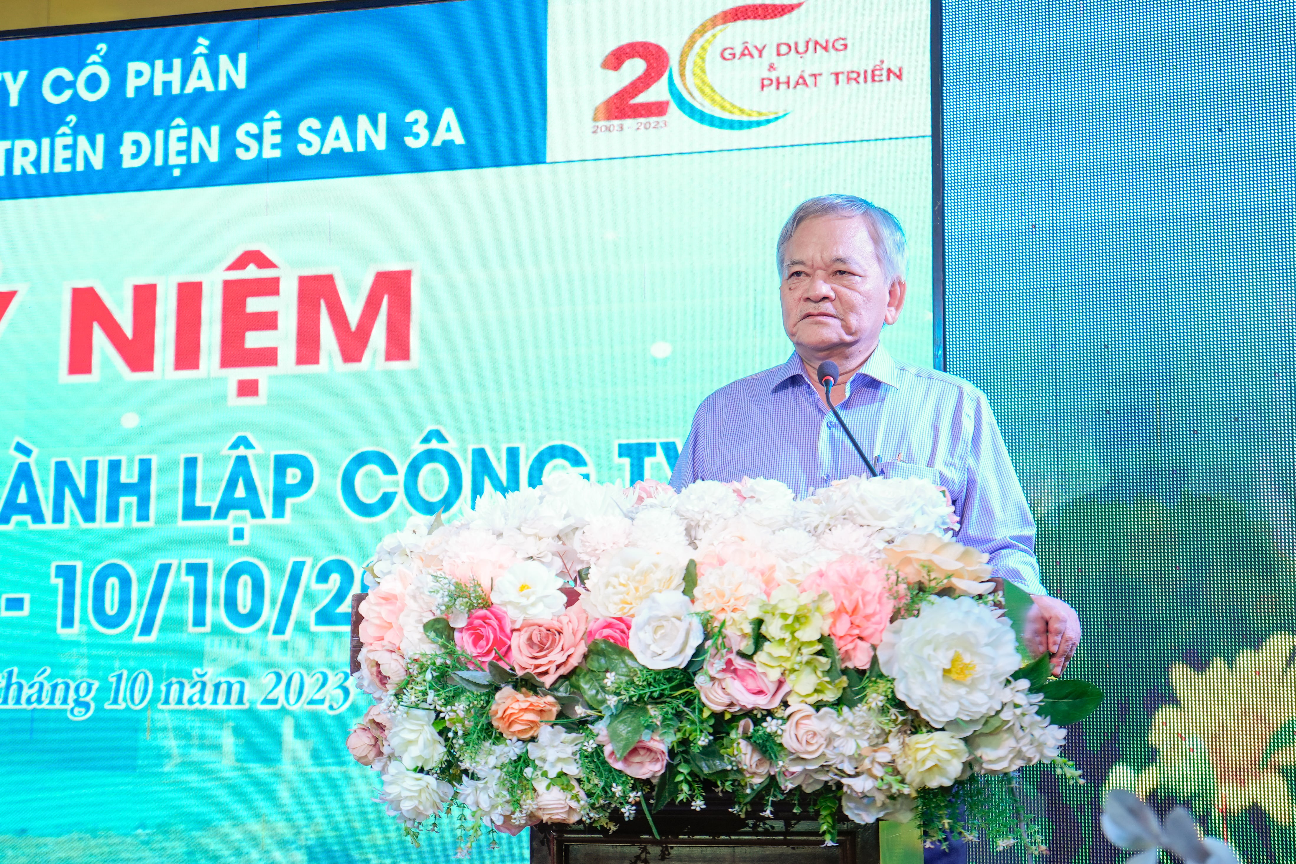 Ông Mai Huy Tuấn – Nguyên Chủ tịch Hội đồng quản trị Công ty xúc động phát biểu về những giai đoạn thăng trầm của Công ty